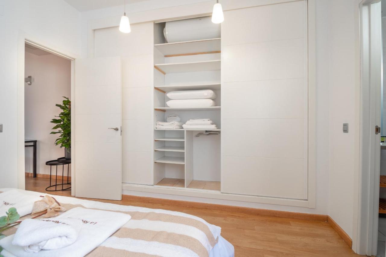 C47 - Cosy Aapartment With Parking マラガ エクステリア 写真